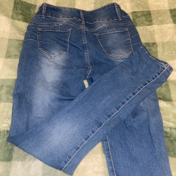 Fashion Nova High-Waisted Skinny Jeans - Picture 3 of 4